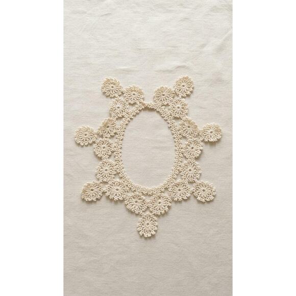 Accessories - Vintage 1950s Hand Tatted Ivory Lace Collar Necklace Bridal Cottagecore